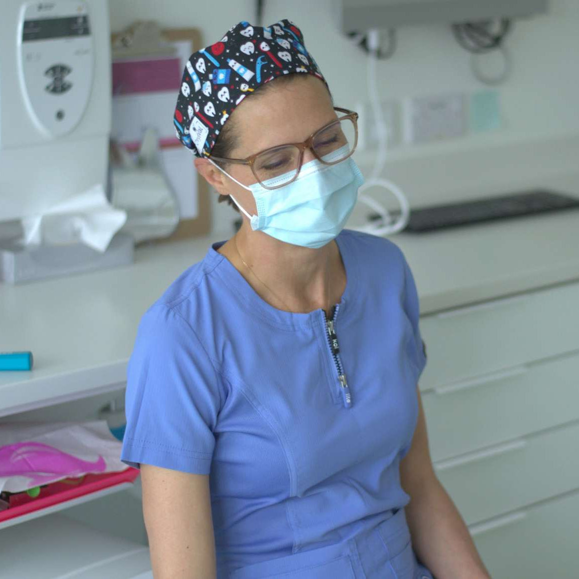 The Surgical Cap, An Essential Part of Medical Attire