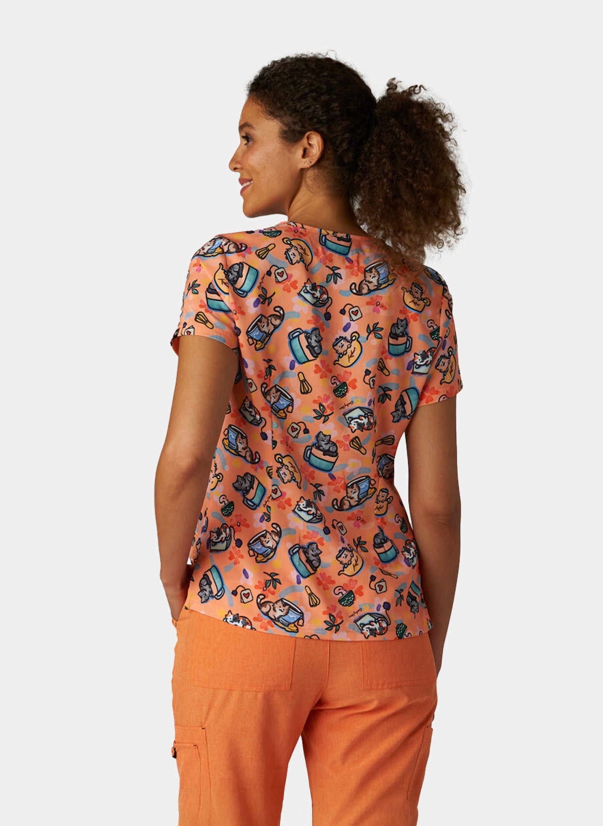 Koi Basics Leslie Scrub Top Kittens And Tea Back