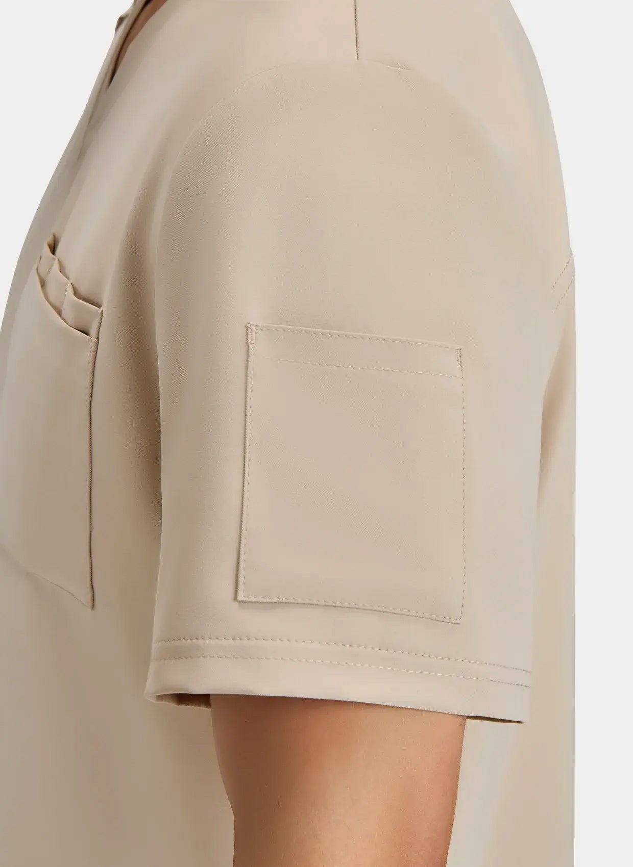 Koi Cureology Arthro Scrub Top - Khaki