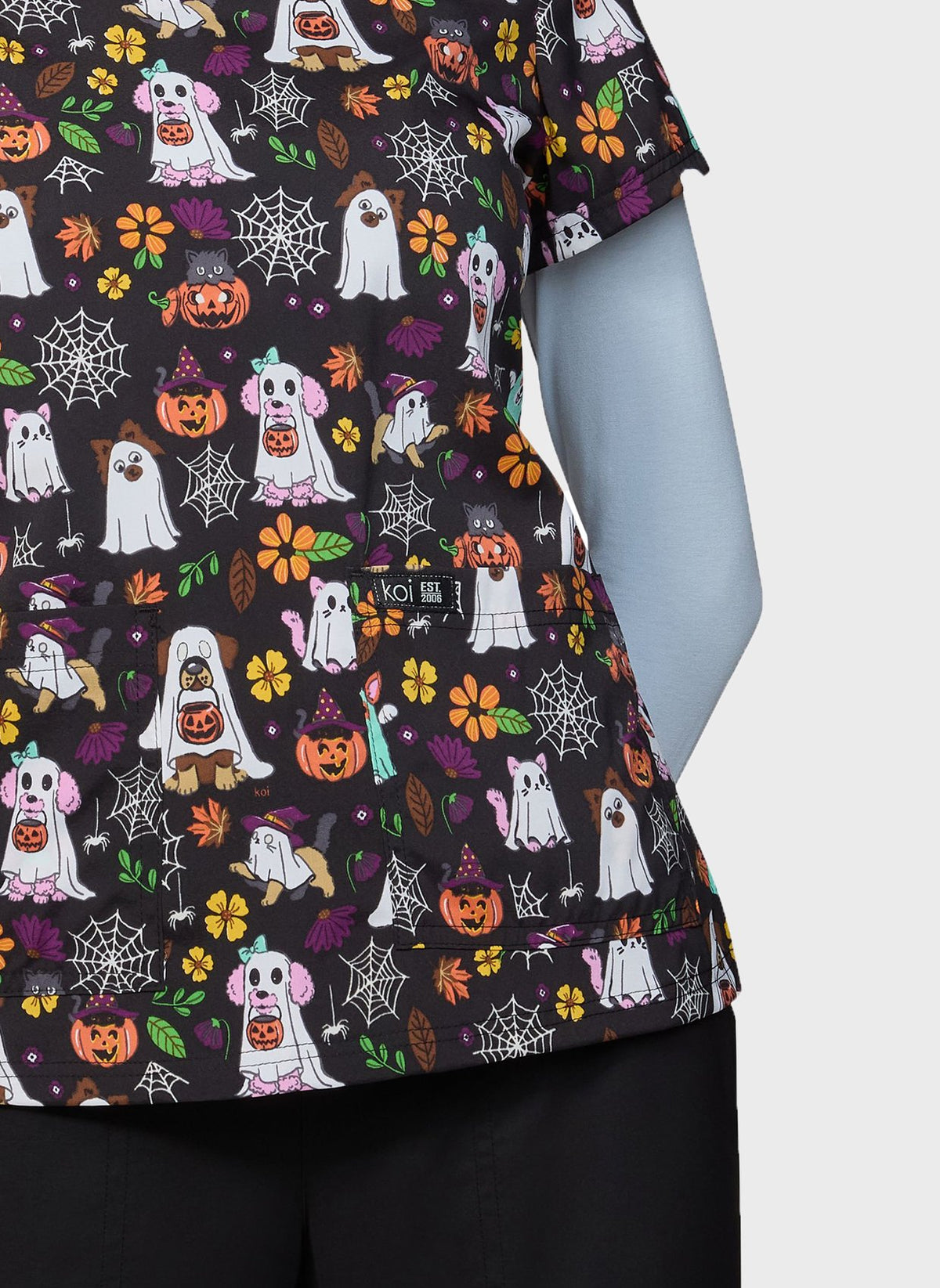 womens-scrub-top-koi-basics-leslie-ghostly-critters-2