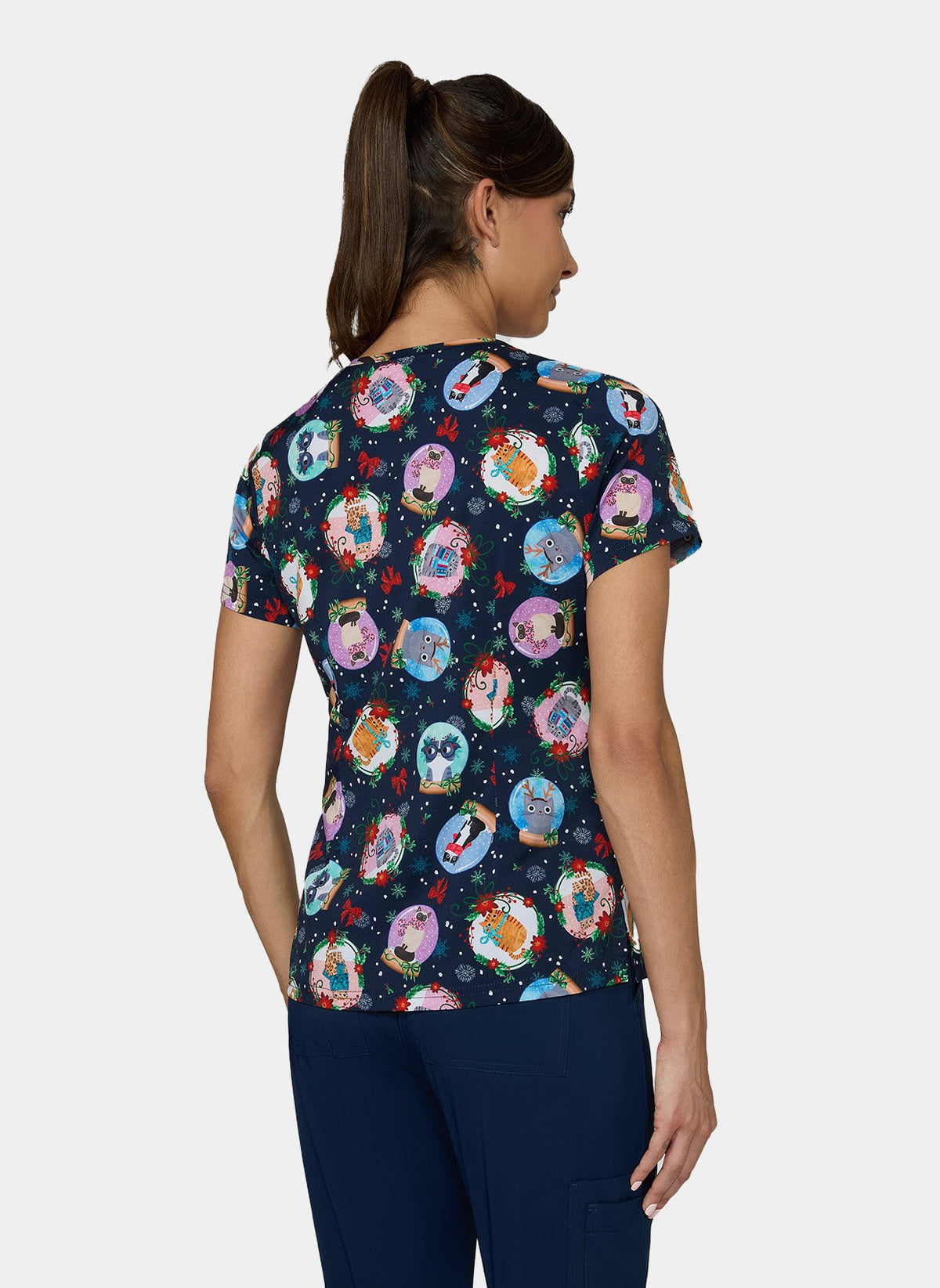 Women's Leslie Top Holiday Cats side facing model